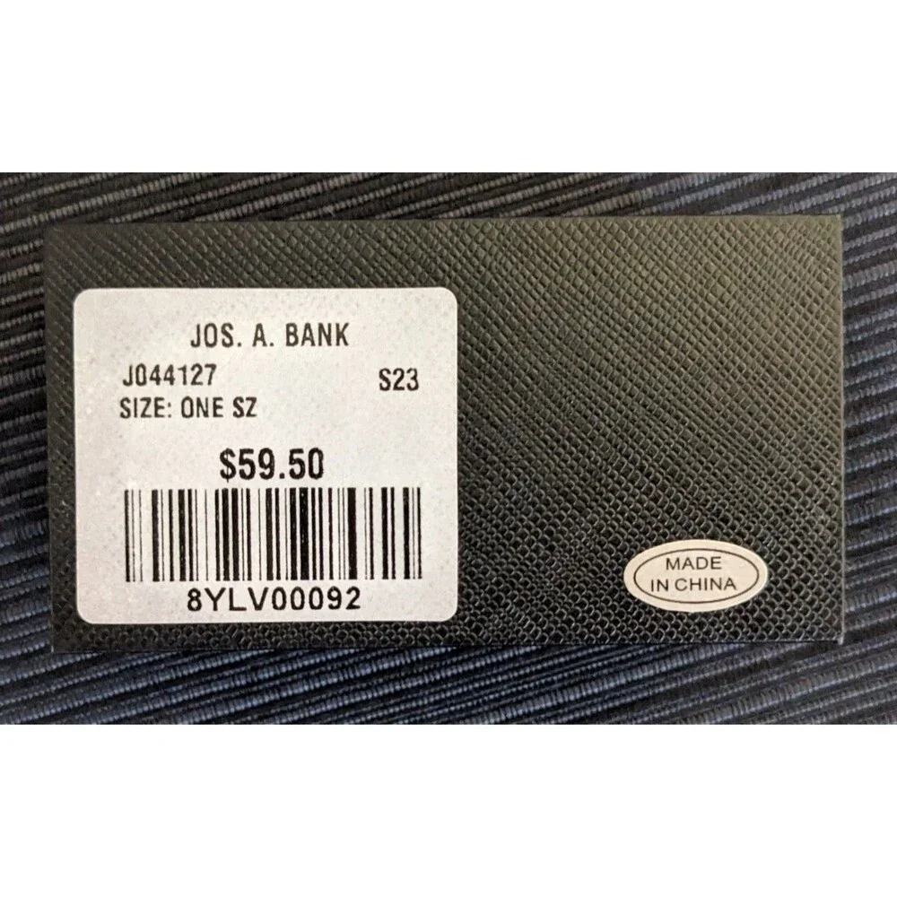 Jos A Bank Cufflink Set Faux Mother-Of-Pearl Blue & Silver Design French Cuffs